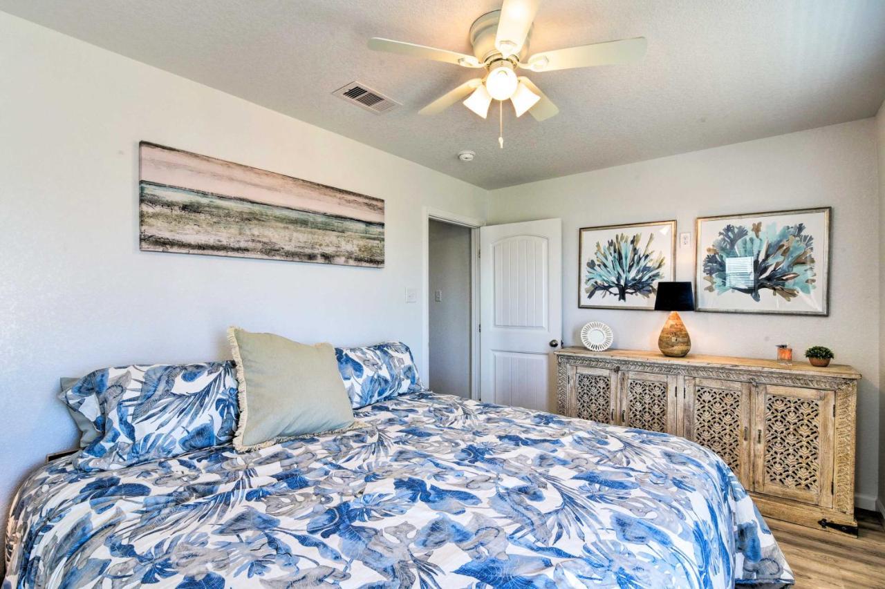 Coastal Surfside Beach House Walk To The Ocean! Экстерьер фото